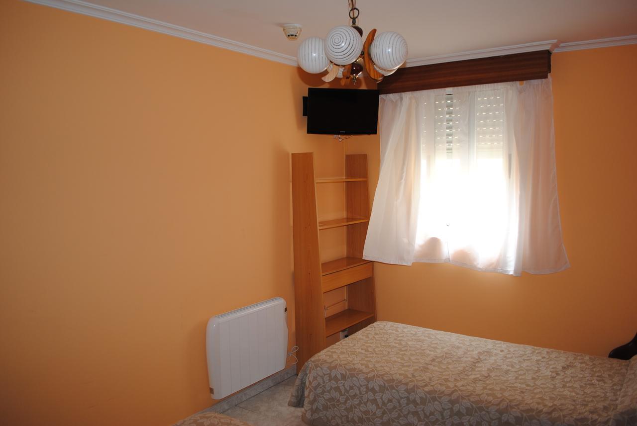 Hôtel Choyo 2 à Ferrol Extérieur photo
